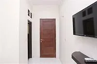 Reddoorz @ Kubu Anyar 2 Hotel